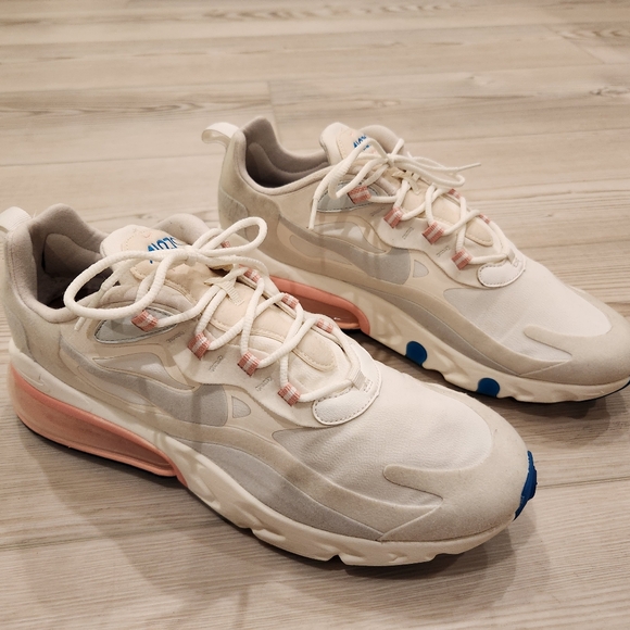 Nike Air Max 270 React - Picture 4 of 8